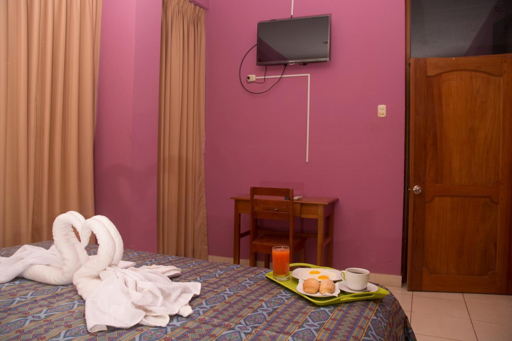 Hotel Jhor Bush Пукальпа Номер фото