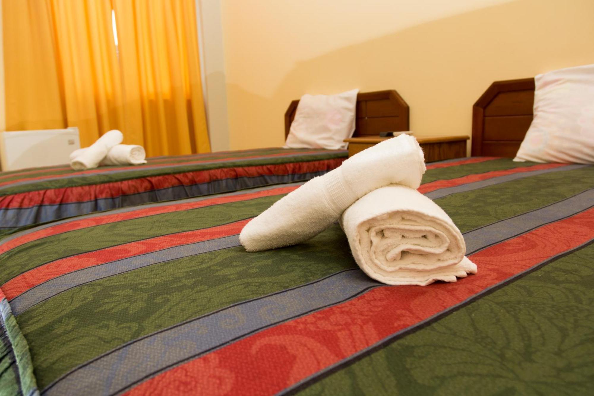 Hotel Jhor Bush Пукальпа Номер фото