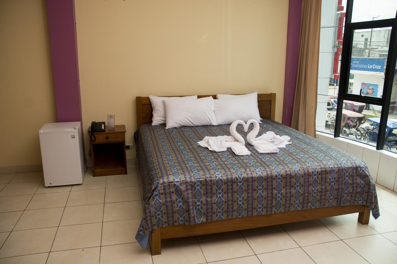 Hotel Jhor Bush Пукальпа Экстерьер фото