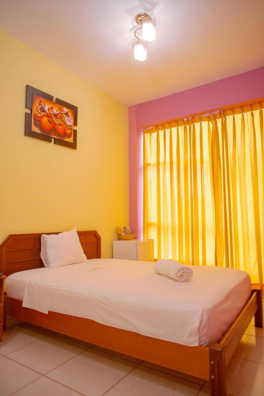 Hotel Jhor Bush Пукальпа Экстерьер фото